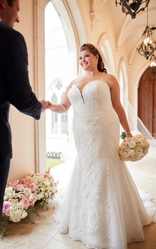 Trouwjurk grote maat